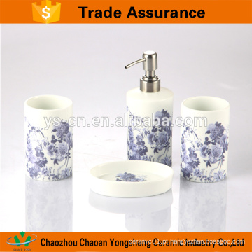 Blue Flower Decal Porcelain Bathroom Set Atacado